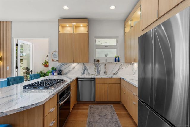 227 C Avenue, Coronado, CA 92118