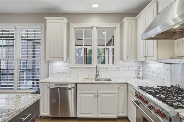 2012 Ivy Ridge SE Road, Smyrna, GA 30080