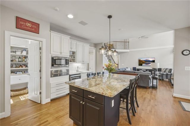 2012 Ivy Ridge SE Road, Smyrna, GA 30080