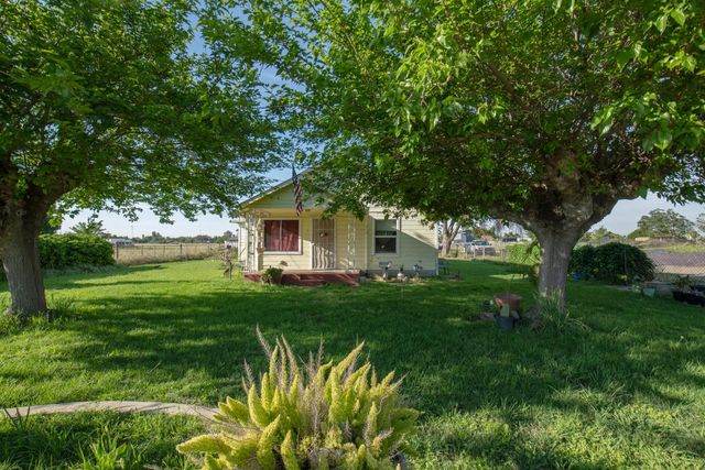 28837 Avenue 13, Madera, CA 93638