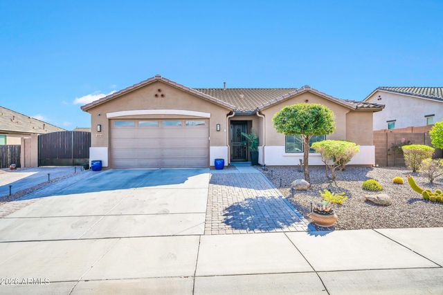 3713 W ABRAMS Drive, New River, AZ 85087