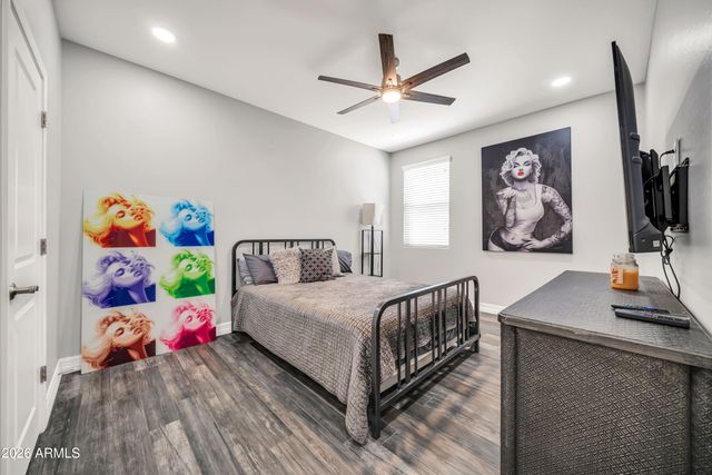 3713 W ABRAMS Drive, New River, AZ 85087