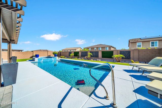 3713 W ABRAMS Drive, New River, AZ 85087