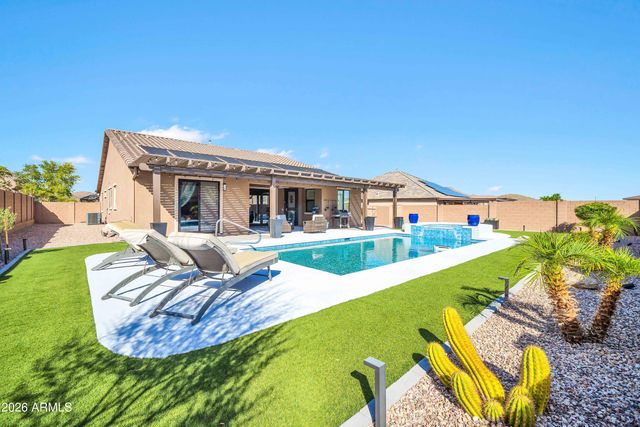 3713 W ABRAMS Drive, New River, AZ 85087