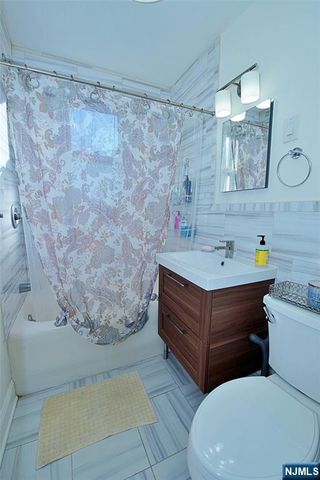 458 Shannon Place, Cliffside Park, NJ 07010