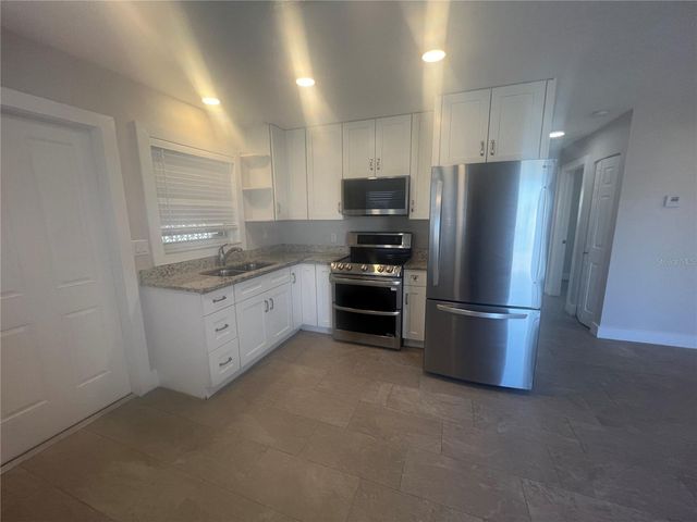 322 LASAYETTE DRIVE NE, Port Charlotte, FL 33952