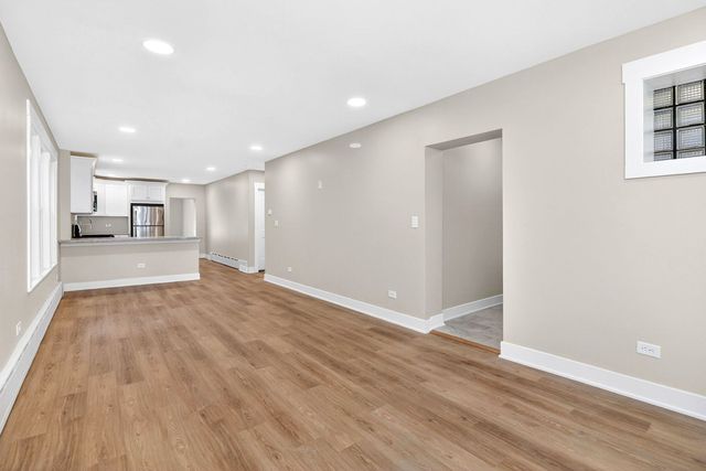 2426 N Neva Avenue, Chicago, IL 60707