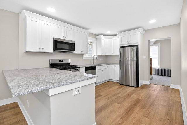 2426 N Neva Avenue, Chicago, IL 60707