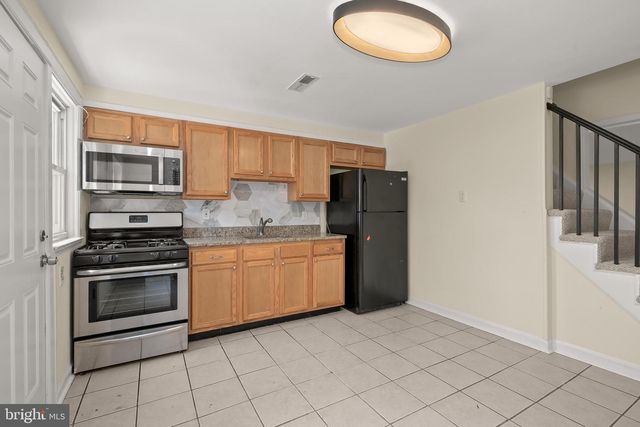 4711 CHATFORD AVE, Baltimore, MD 21206