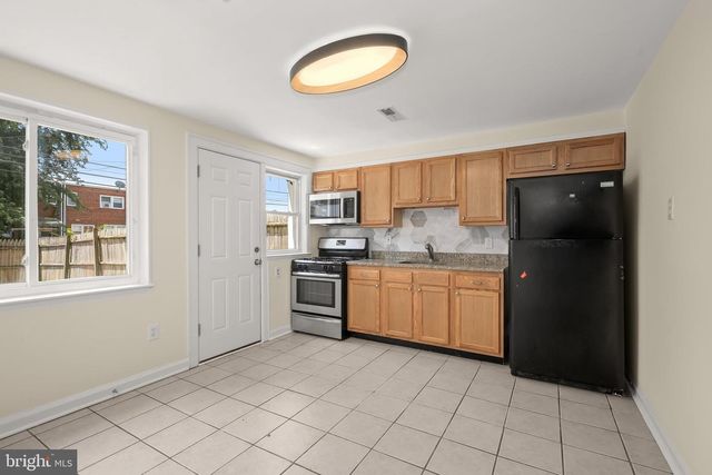 4711 CHATFORD AVE, Baltimore, MD 21206