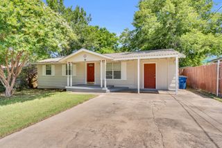 214 Hill Lane, Red Oak, TX 75154