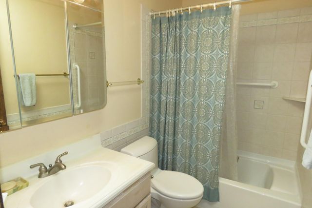 936 York Avenue NW, Elk River, MN 55330