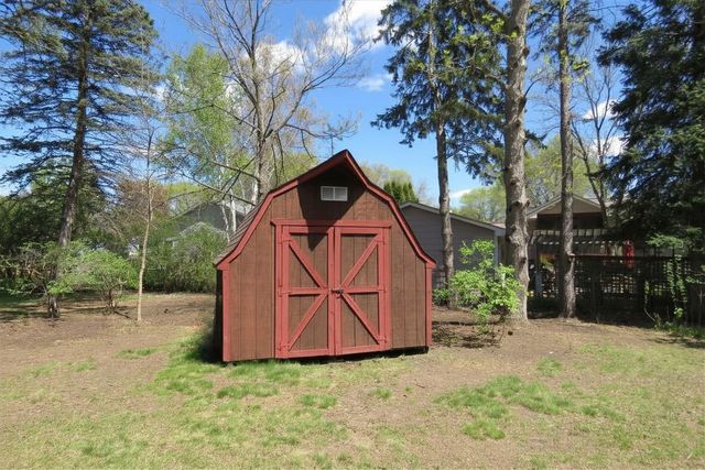 936 York Avenue NW, Elk River, MN 55330