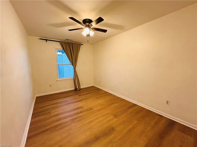 5607 Gates Landing RD, Virginia Beach, VA 23464