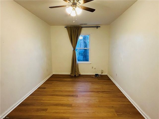 5607 Gates Landing RD, Virginia Beach, VA 23464