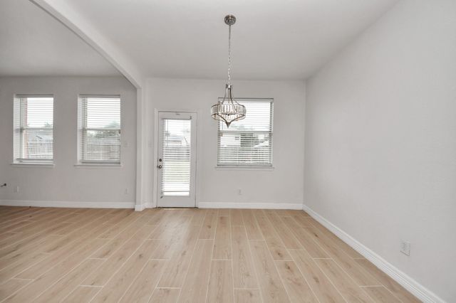 7925 Diamond Oak Drive, Texas City, TX 77591