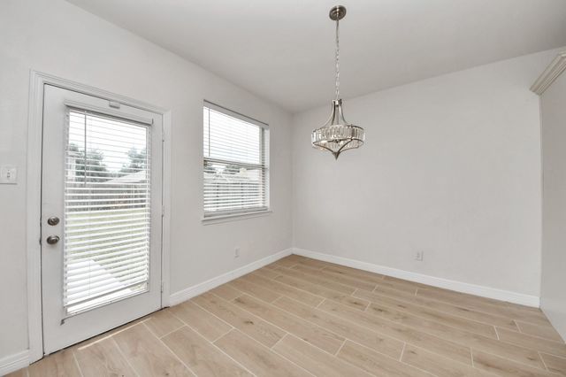 7925 Diamond Oak Drive, Texas City, TX 77591