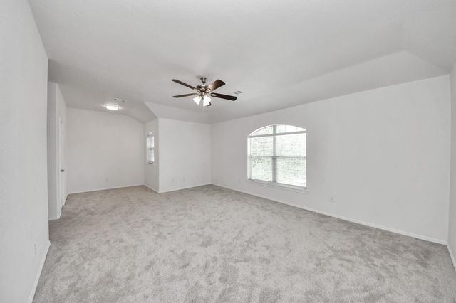 7925 Diamond Oak Drive, Texas City, TX 77591