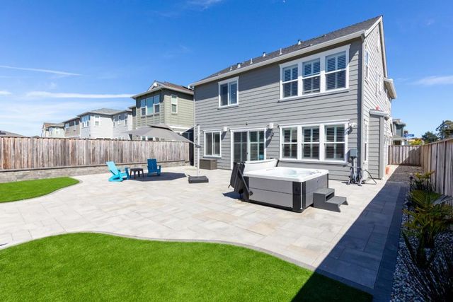 2751 Tidepool Lane, Marina, CA 93933