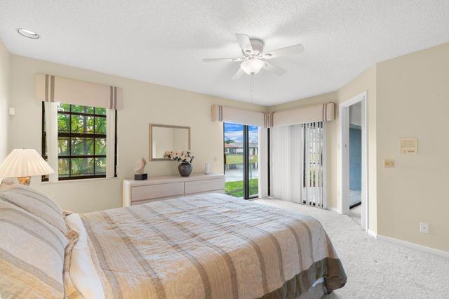 8371 Waterford Circle 8371, Tamarac, FL 33321