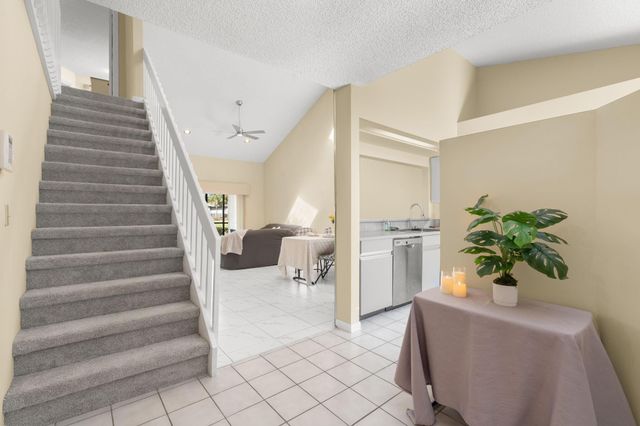 8371 Waterford Circle 8371, Tamarac, FL 33321