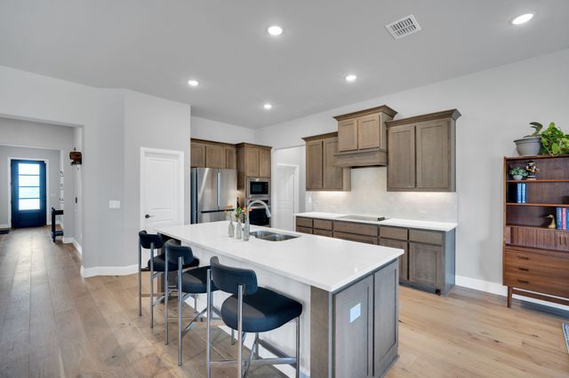 217 Resting Place, Waxahachie, TX 75165