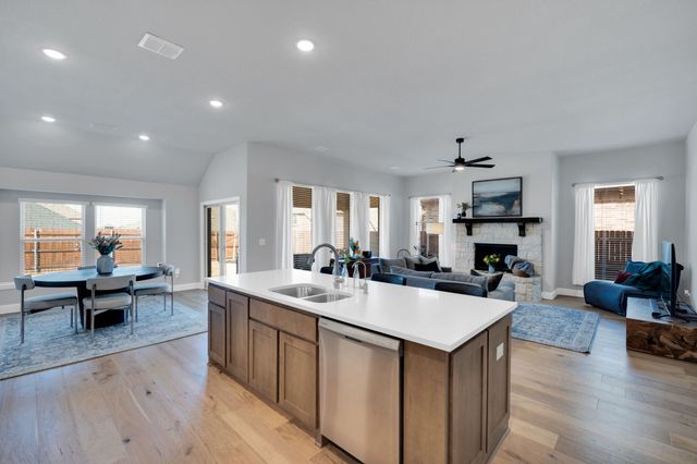 217 Resting Place, Waxahachie, TX 75165