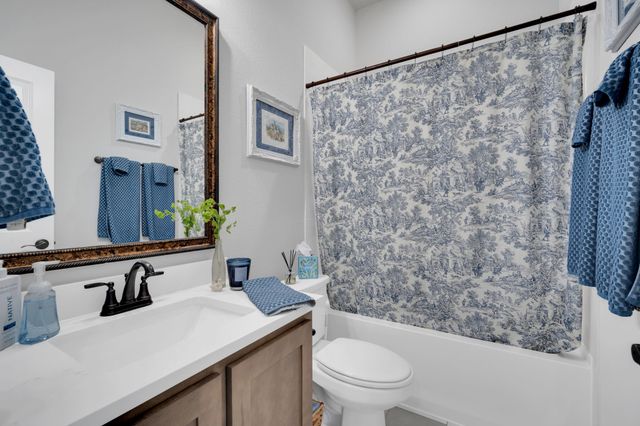 217 Resting Place, Waxahachie, TX 75165