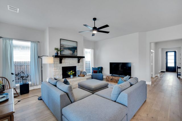 217 Resting Place, Waxahachie, TX 75165