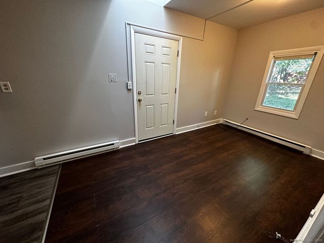 7 Prest Street 3, New London, CT 06320