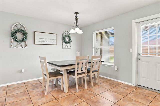 1030 Livermore St, Portland, TX 78374