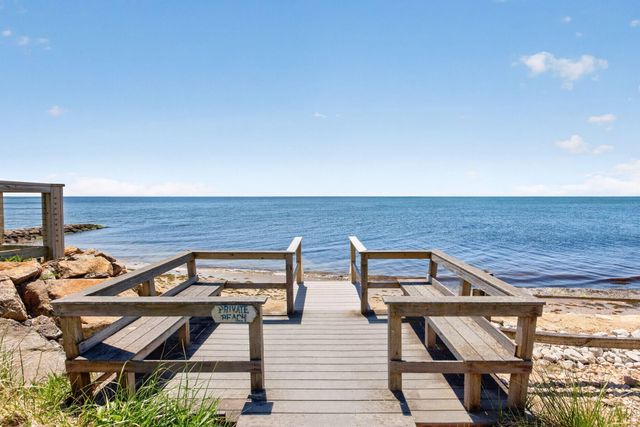 15 Beach Pine Road, Dennis Port, MA 02639