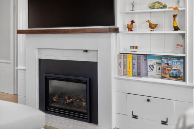 15 Beach Pine Road, Dennis Port, MA 02639