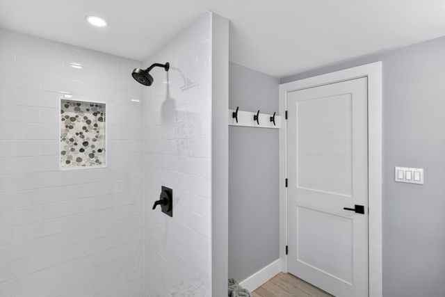 15 Beach Pine Road, Dennis Port, MA 02639