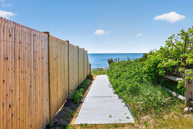 15 Beach Pine Road, Dennis Port, MA 02639