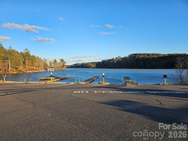 2167 Inlet Shore Road NE, Connelly Springs, NC 28612