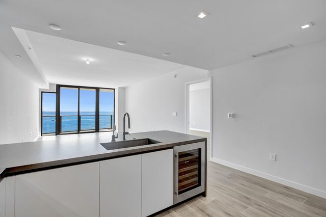 1116 N Ocean Boulevard 1804, Pompano Beach, FL 33062