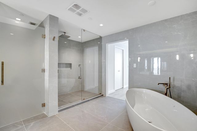 1116 N Ocean Boulevard 1804, Pompano Beach, FL 33062