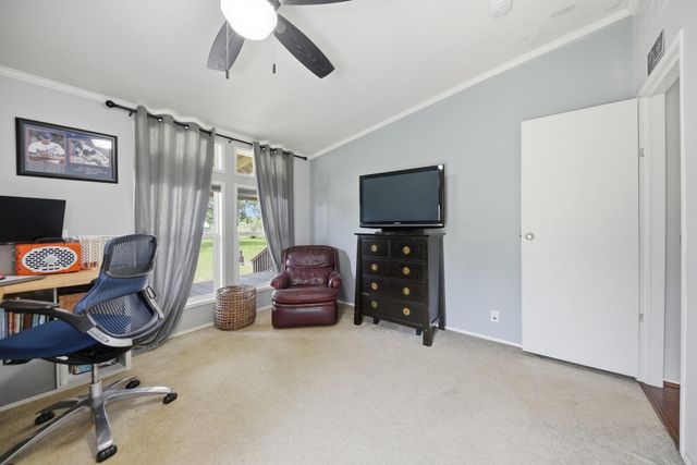 3844 Highway 36 N, Bellville, TX 77418