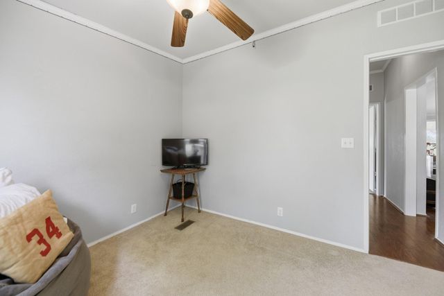 3844 Highway 36 N, Bellville, TX 77418