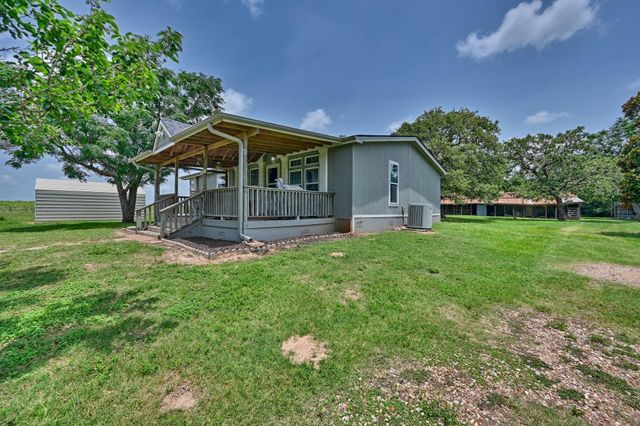 3844 Highway 36 N, Bellville, TX 77418