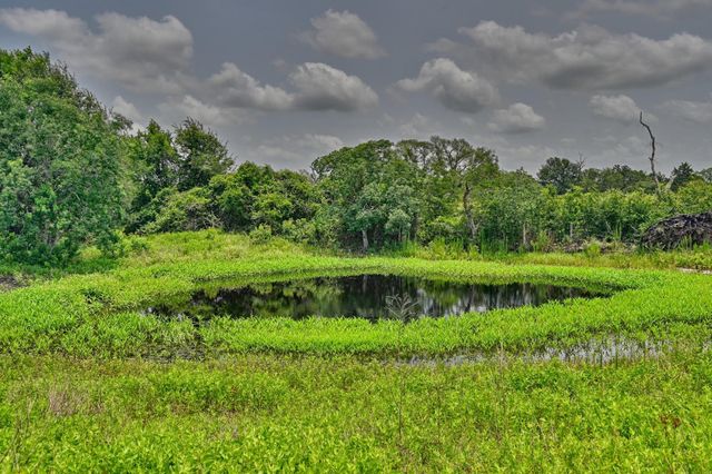 3844 Highway 36 N, Bellville, TX 77418