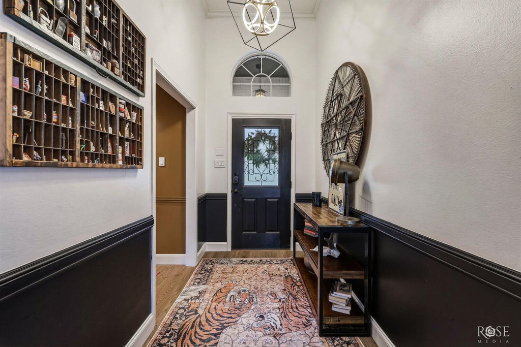 Image 8 of property listing at 1282 Gleneagles Drive, San Angelo, TX 76904