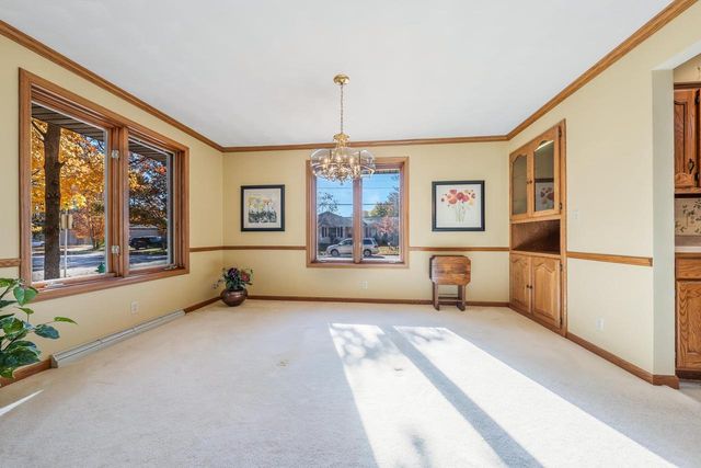 2635 S HARMON STREET, Appleton, WI 54915