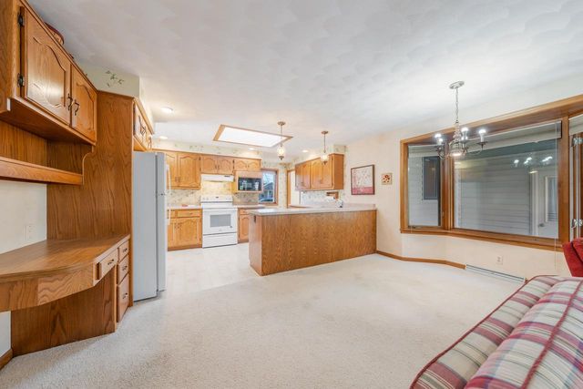 2635 S HARMON STREET, Appleton, WI 54915