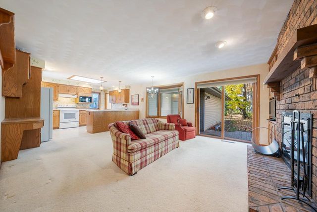 2635 S HARMON STREET, Appleton, WI 54915