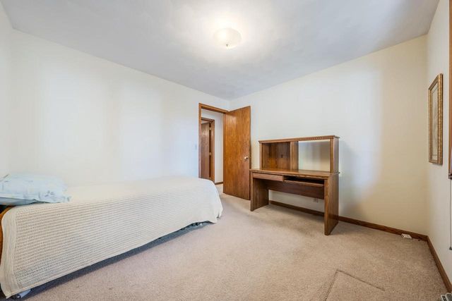 2635 S HARMON STREET, Appleton, WI 54915