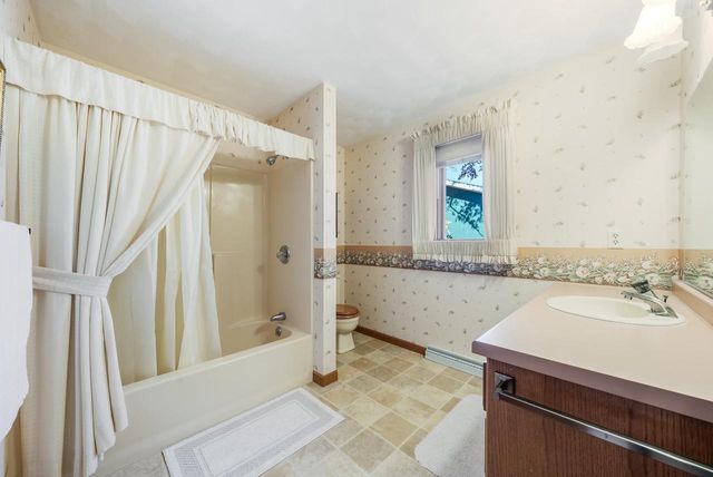 2635 S HARMON STREET, Appleton, WI 54915