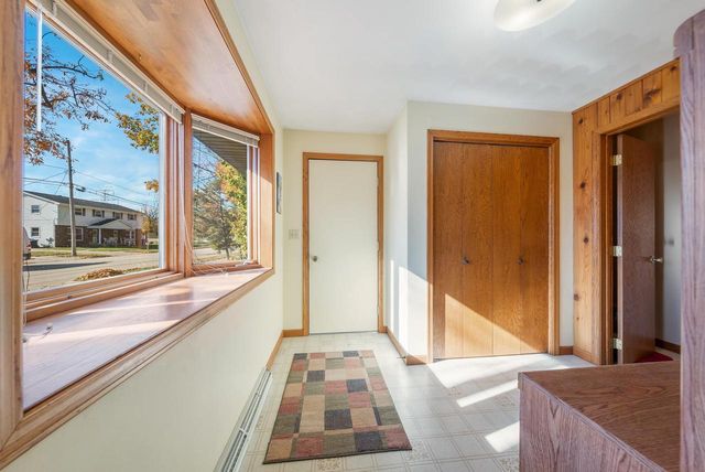 2635 S HARMON STREET, Appleton, WI 54915