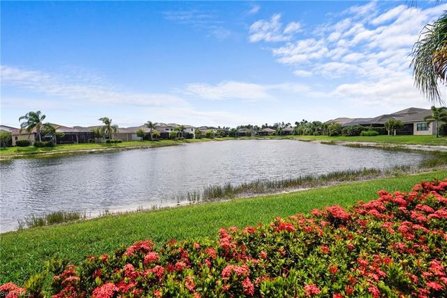 11689 Kati Falls LN, Fort Myers, FL 33913